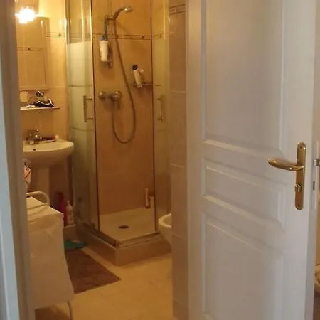 Award Winning With Pool And Sea Views 昂蒂布